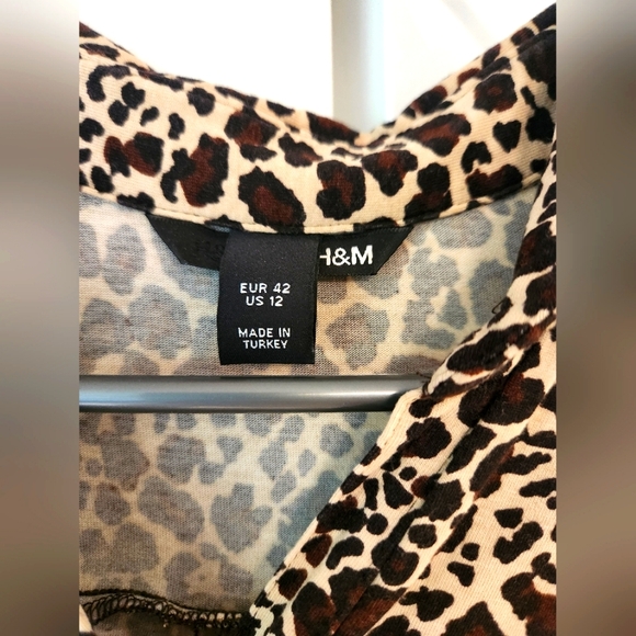 Dress - Picture 2 of 5